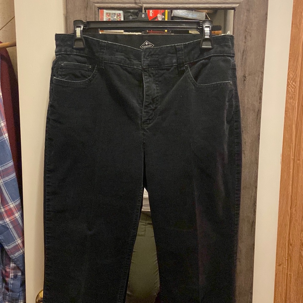 St Johns Bay Quality apparel Corduroy pants size 8